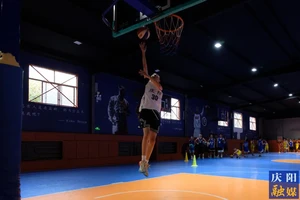 这一刻该你上场:天梭FIBA城市冠军篮球巡展广州站开启